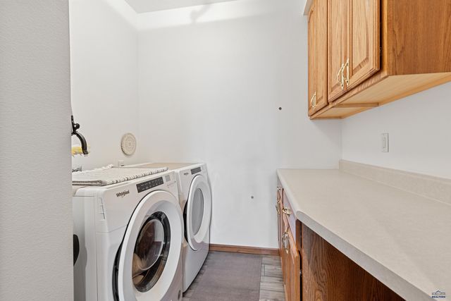 7725 COUNTRY VIEW PL, Rapid City, SD 57702