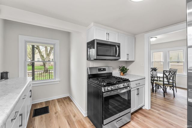 4134 Warsaw Street, Fort Wayne, IN 46806