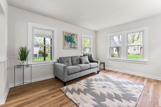 4134 Warsaw Street, Fort Wayne, IN 46806