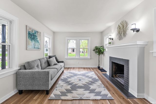 4134 Warsaw Street, Fort Wayne, IN 46806