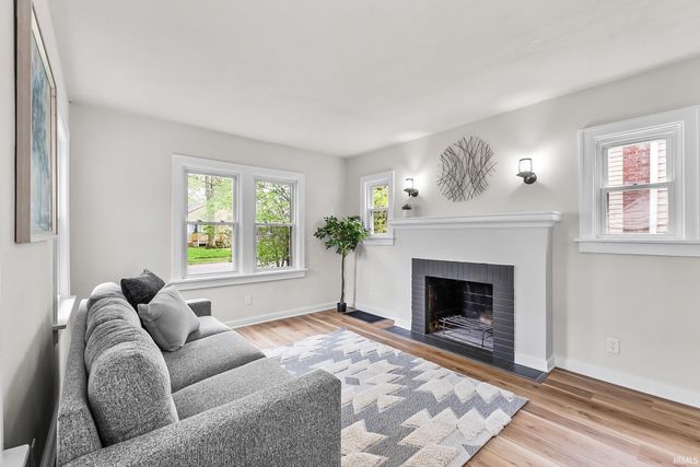 4134 Warsaw Street, Fort Wayne, IN 46806
