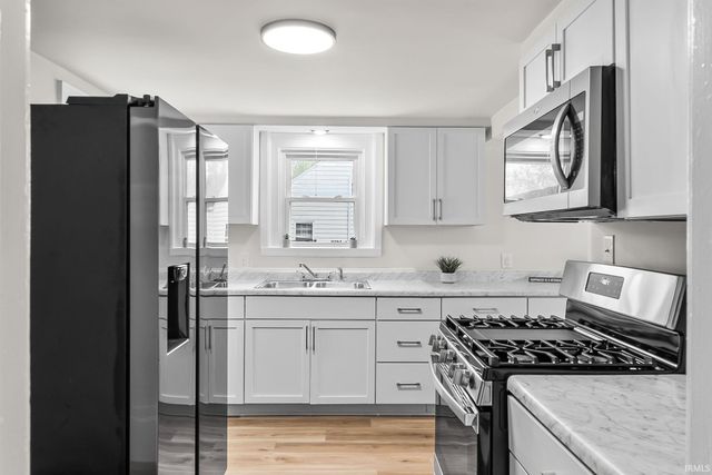4134 Warsaw Street, Fort Wayne, IN 46806