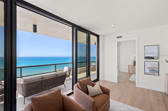 415 L AMBIANCE DRIVE A701, Longboat Key, FL 34228