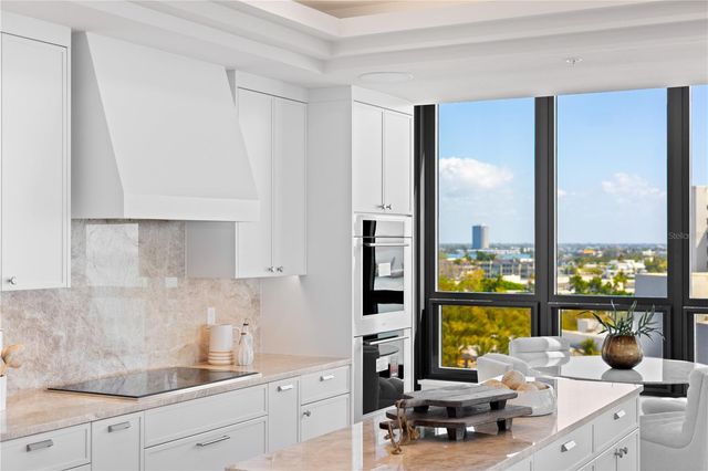 415 L AMBIANCE DRIVE A701, Longboat Key, FL 34228