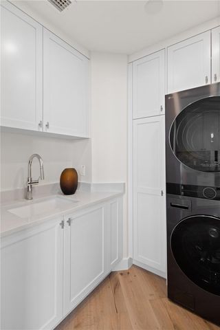 415 L AMBIANCE DRIVE A701, Longboat Key, FL 34228