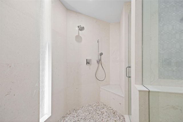 415 L AMBIANCE DRIVE A701, Longboat Key, FL 34228