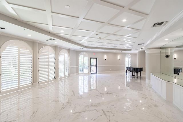 415 L AMBIANCE DRIVE A701, Longboat Key, FL 34228