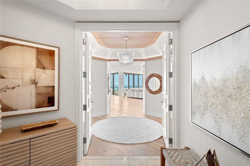 Image 3 of property listing at 415 L AMBIANCE DRIVE A701, Longboat Key, FL 34228