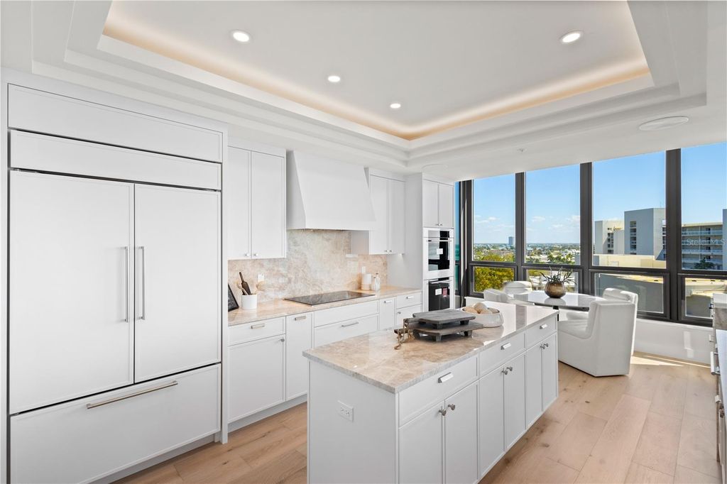 Image 22 of property listing at 415 L AMBIANCE DRIVE A701, Longboat Key, FL 34228