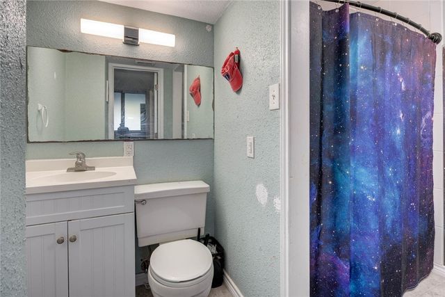 14300 S Padre Island Dr 196, Corpus Christi, TX 78418