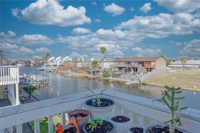 14300 S Padre Island Dr 196, Corpus Christi, TX 78418