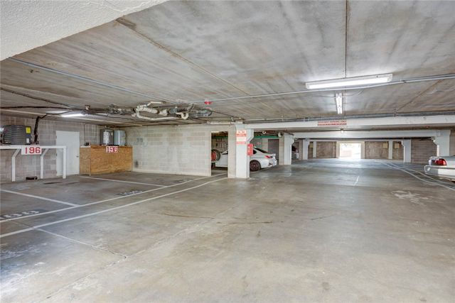 14300 S Padre Island Dr 196, Corpus Christi, TX 78418