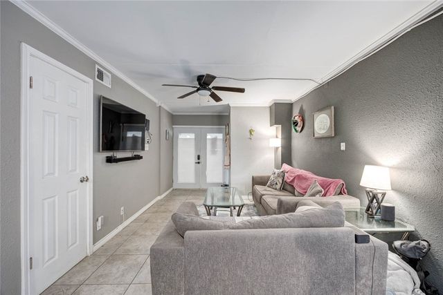 14300 S Padre Island Dr 196, Corpus Christi, TX 78418