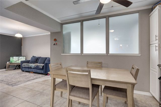 14300 S Padre Island Dr 196, Corpus Christi, TX 78418