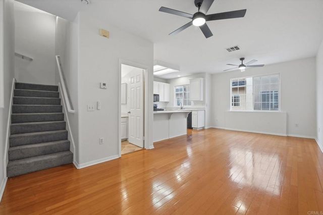 110 W Douglas Avenue, El Cajon, CA 92020