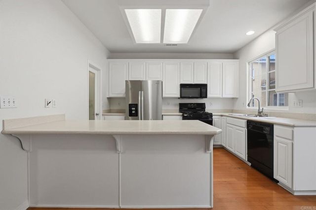 110 W Douglas Avenue, El Cajon, CA 92020