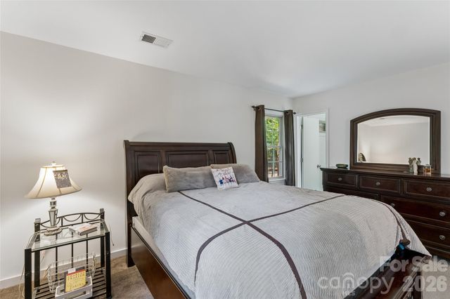 4737 Autumn Leaf Lane, Charlotte, NC 28277