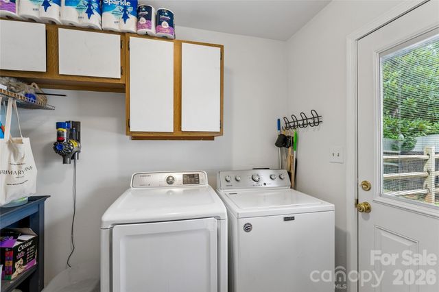4737 Autumn Leaf Lane, Charlotte, NC 28277