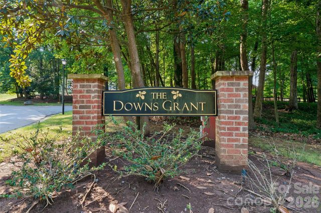 4737 Autumn Leaf Lane, Charlotte, NC 28277