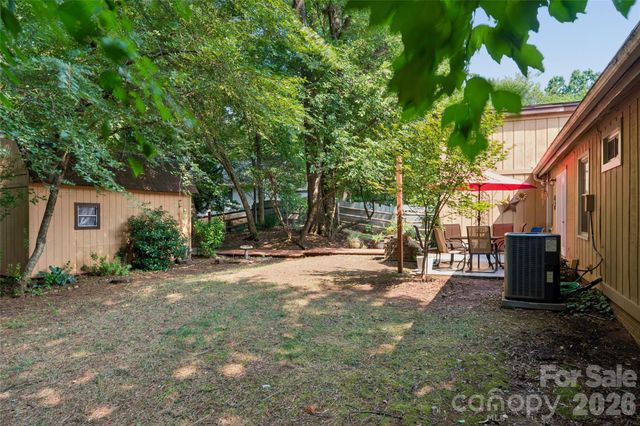 4737 Autumn Leaf Lane, Charlotte, NC 28277