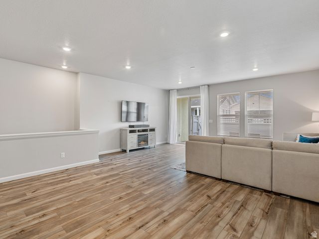 6044 W 11800 S, South Jordan, UT 84009