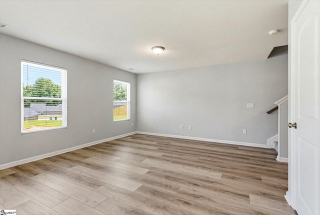 607 Farmstead Trail, Inman, SC 29349