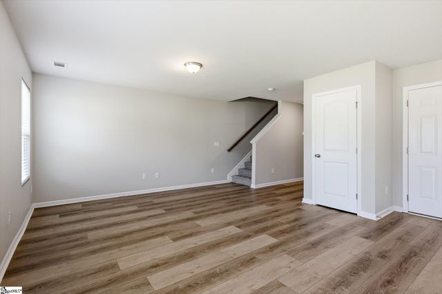 607 Farmstead Trail, Inman, SC 29349