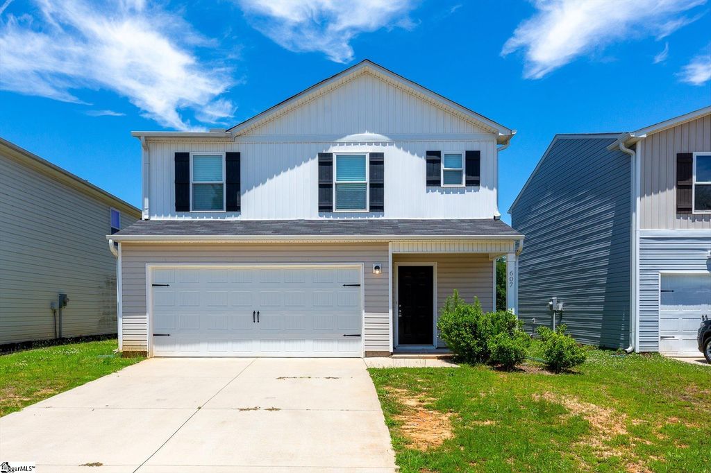 607 Farmstead Trail, Inman, SC 29349