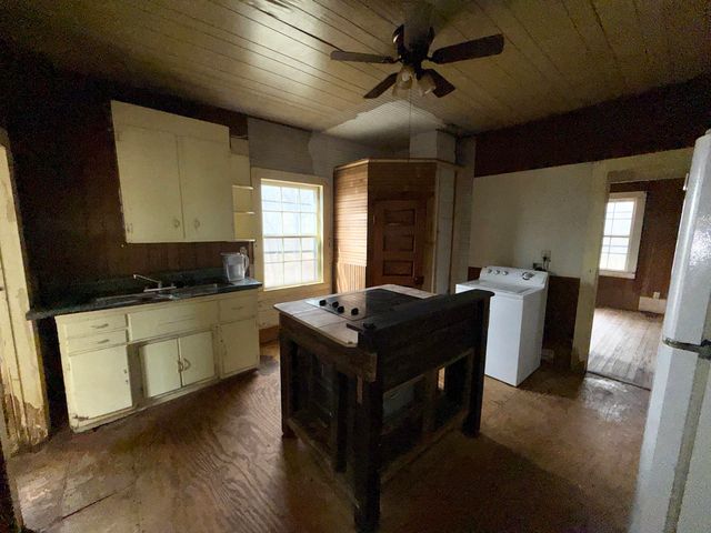 4947 Stones Dairy RD, Bassett, VA 24055
