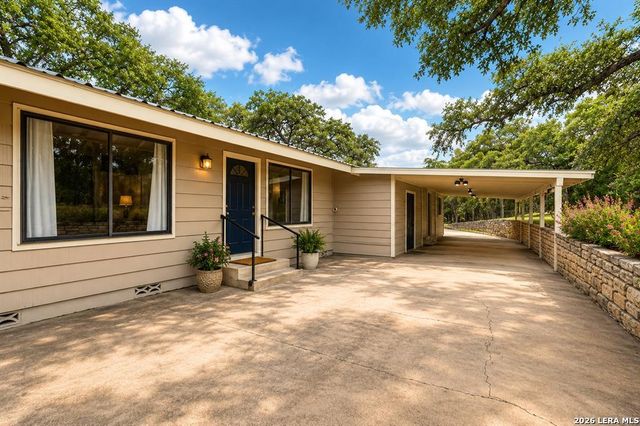 1876 ROCKY RD, Blanco, TX 78606
