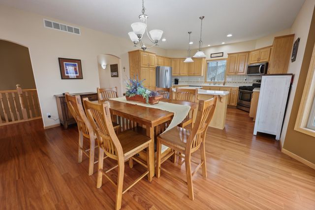 8371 83rd Street NE, Monticello, MN 55362