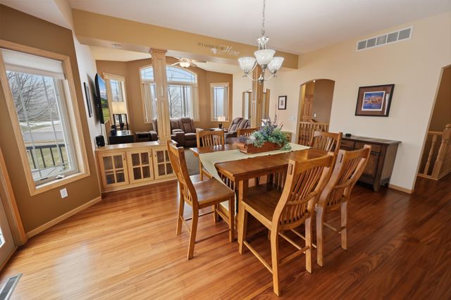 8371 83rd Street NE, Monticello, MN 55362