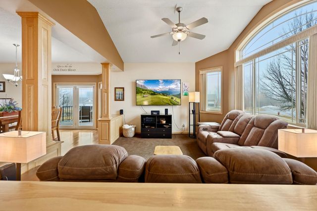 8371 83rd Street NE, Monticello, MN 55362