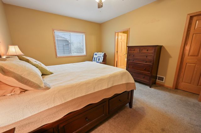 8371 83rd Street NE, Monticello, MN 55362