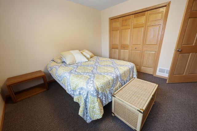 8371 83rd Street NE, Monticello, MN 55362