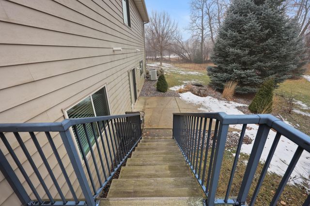 8371 83rd Street NE, Monticello, MN 55362