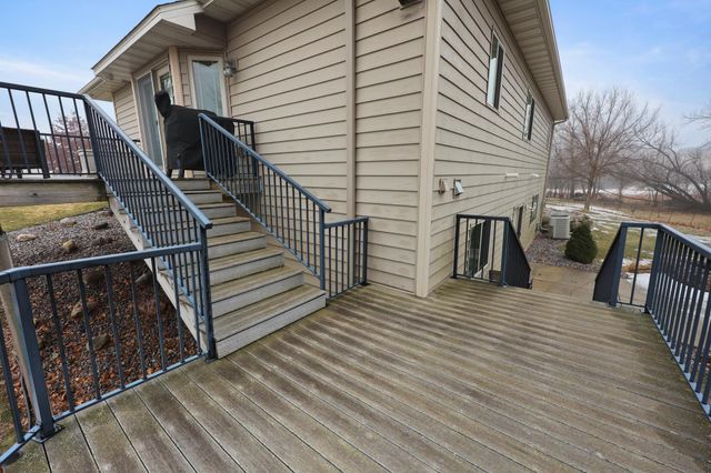 8371 83rd Street NE, Monticello, MN 55362