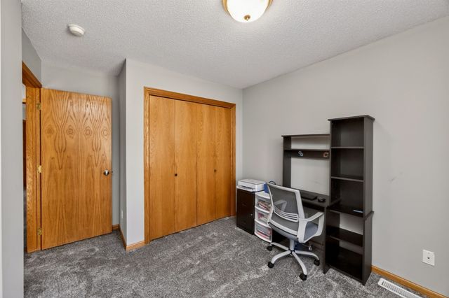 3123 SE Honeysuckle Court, Ankeny, IA 50021