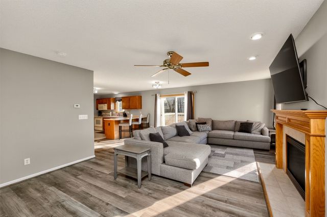 3123 SE Honeysuckle Court, Ankeny, IA 50021