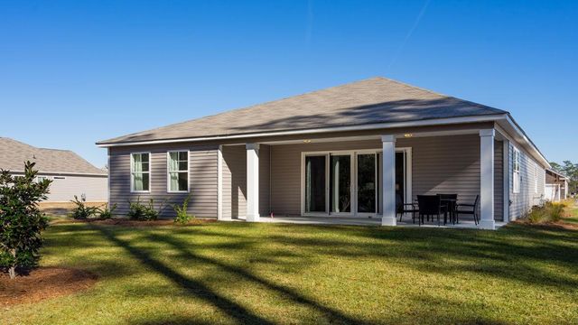 7067 Cinnamon Dr, Conway, SC 29526