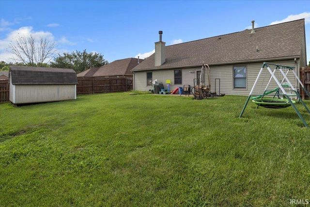 3805 Pine Needle Point, Evansville, IN 47715