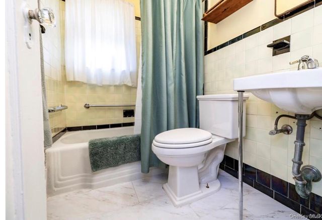 11515 141st Street, Jamaica, NY 11436