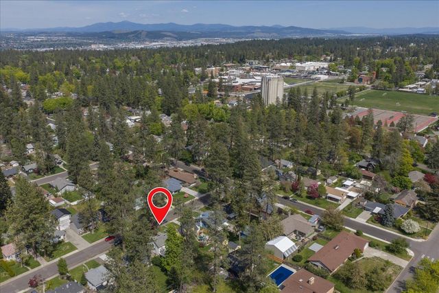 24 E 34th Ave, Spokane, WA 99203