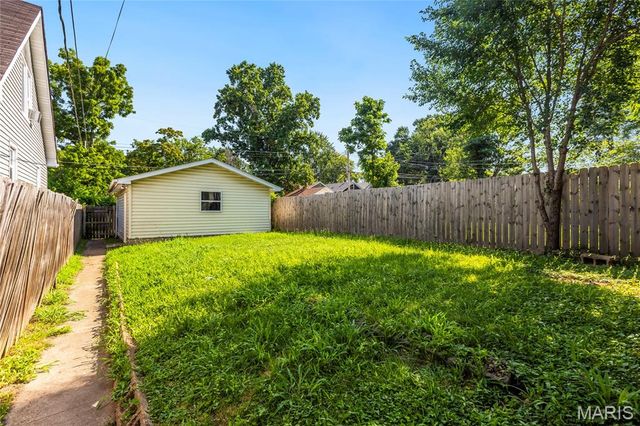 6539 Etzel Avenue, University City, MO 63130