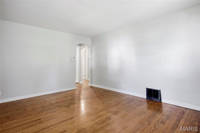6539 Etzel Avenue, University City, MO 63130