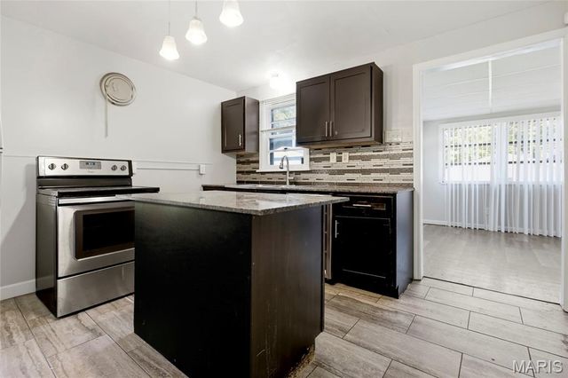 6539 Etzel Avenue, University City, MO 63130