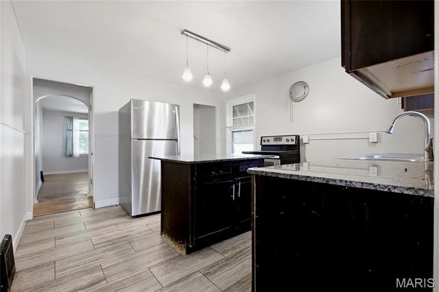 6539 Etzel Avenue, University City, MO 63130