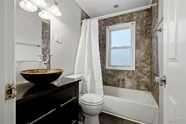 6539 Etzel Avenue, University City, MO 63130