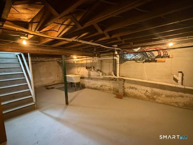 1770 Stratfield Road, Fairfield, CT 06825
