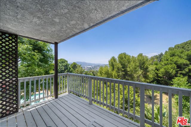 3543 Lavell Drive, Los Angeles, CA 90065